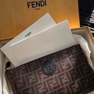 Fendi pouchbag